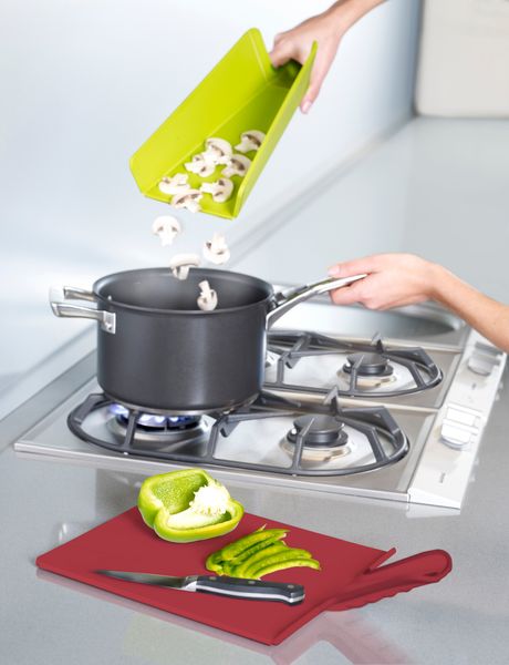 Доска разделочная Joseph Joseph Chop2Pot Plus Red 60042 60042 фото